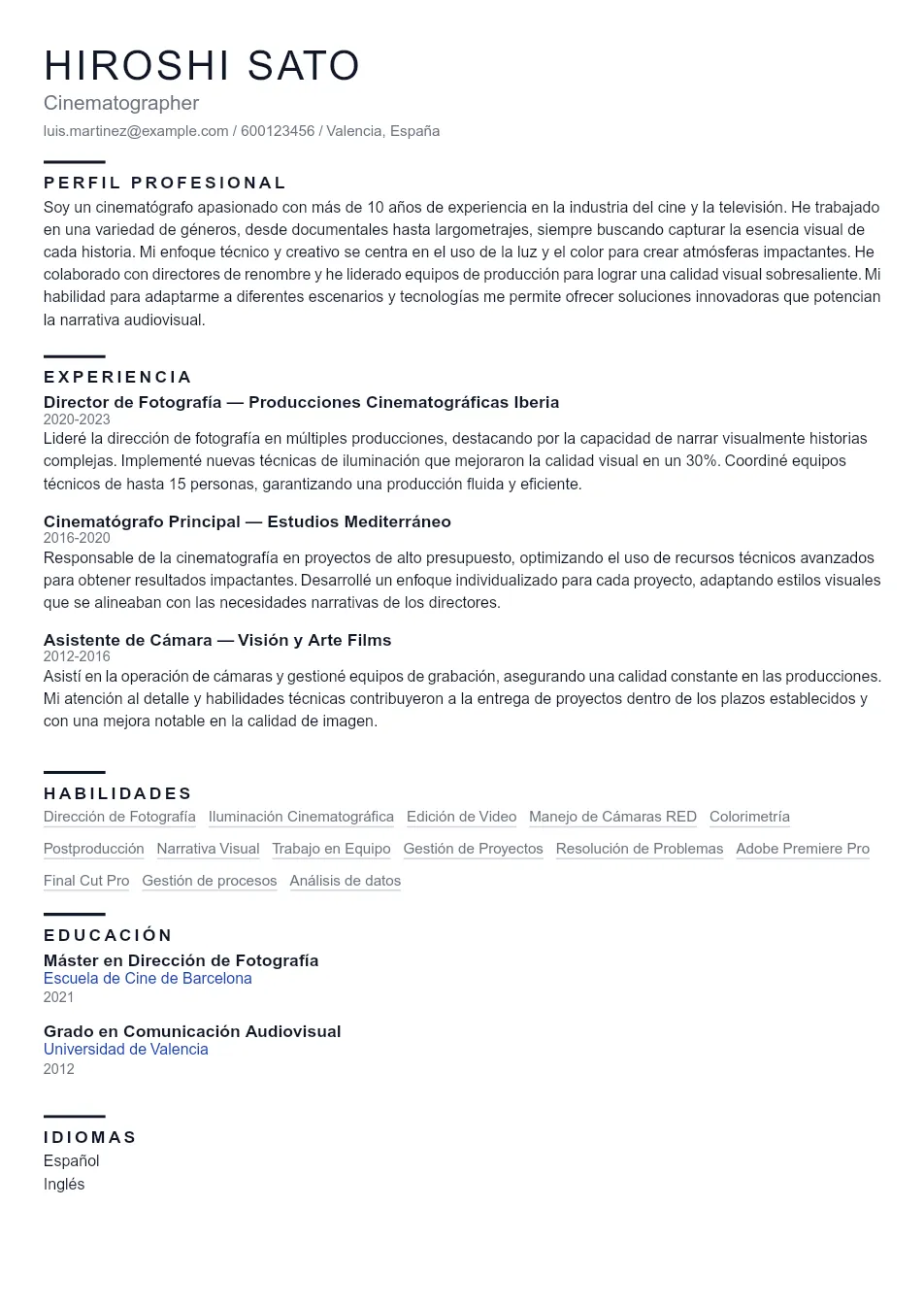 Ejemplo de CV de Cinematographer CV Example - Professional Resume Template