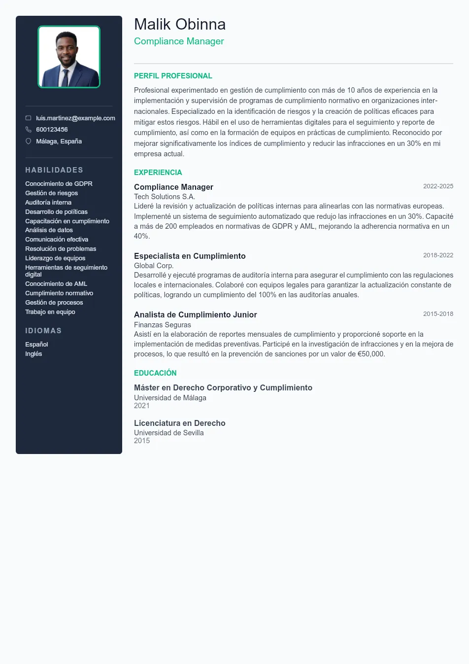 Ejemplo de CV de Compliance Manager CV Example - Professional Resume Template