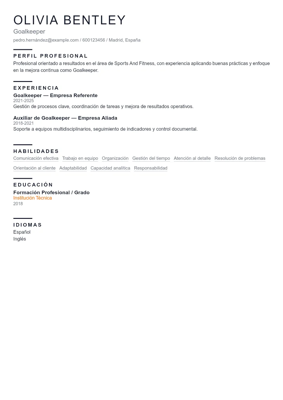 Ejemplo de CV de Goalkeeper CV Example - Professional Resume Template