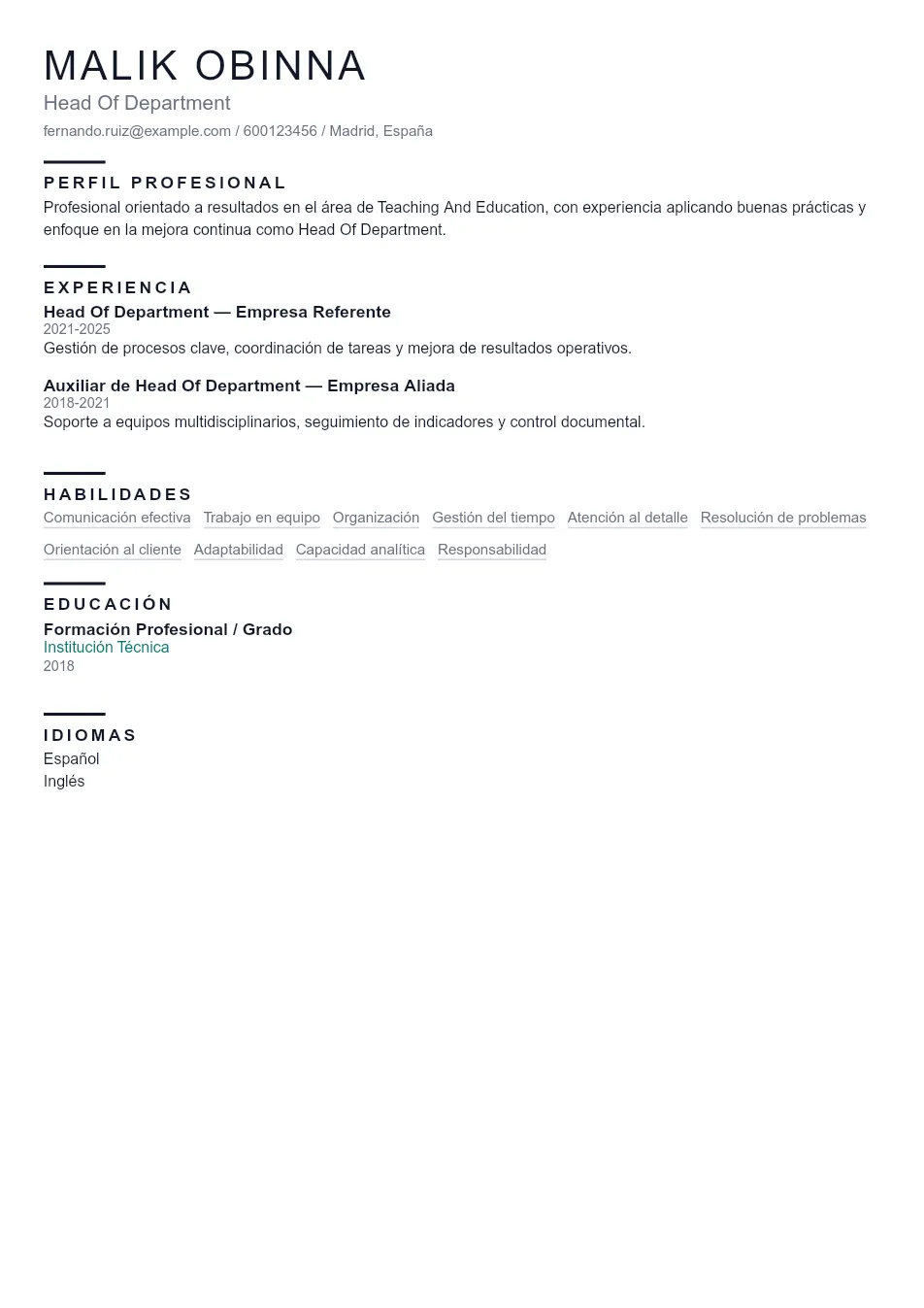 Ejemplo de CV de Head Of Department CV Example - Professional Resume Template