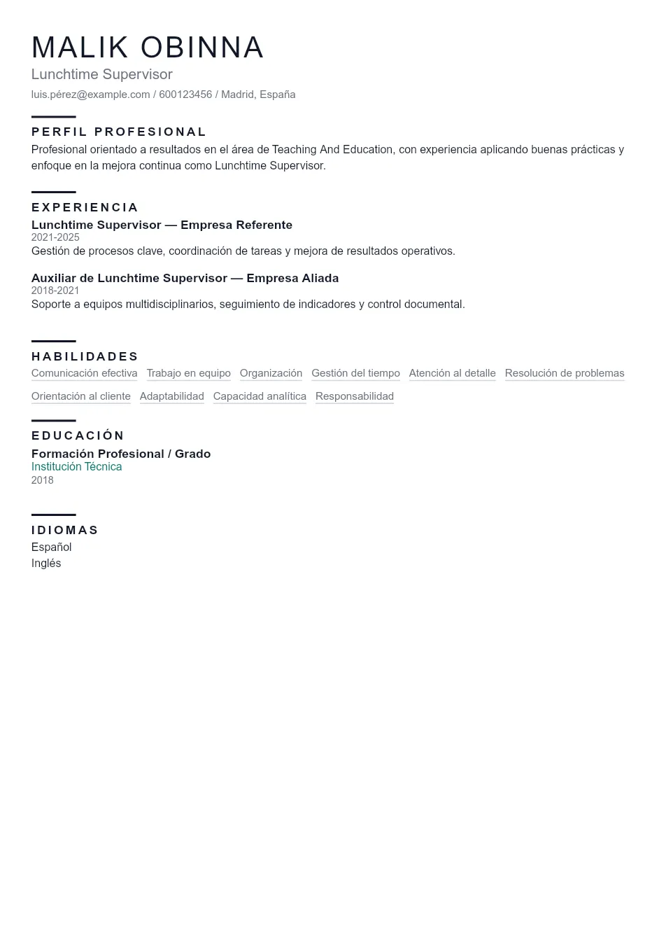 Ejemplo de CV de Lunchtime Supervisor CV Example - Professional Resume Template