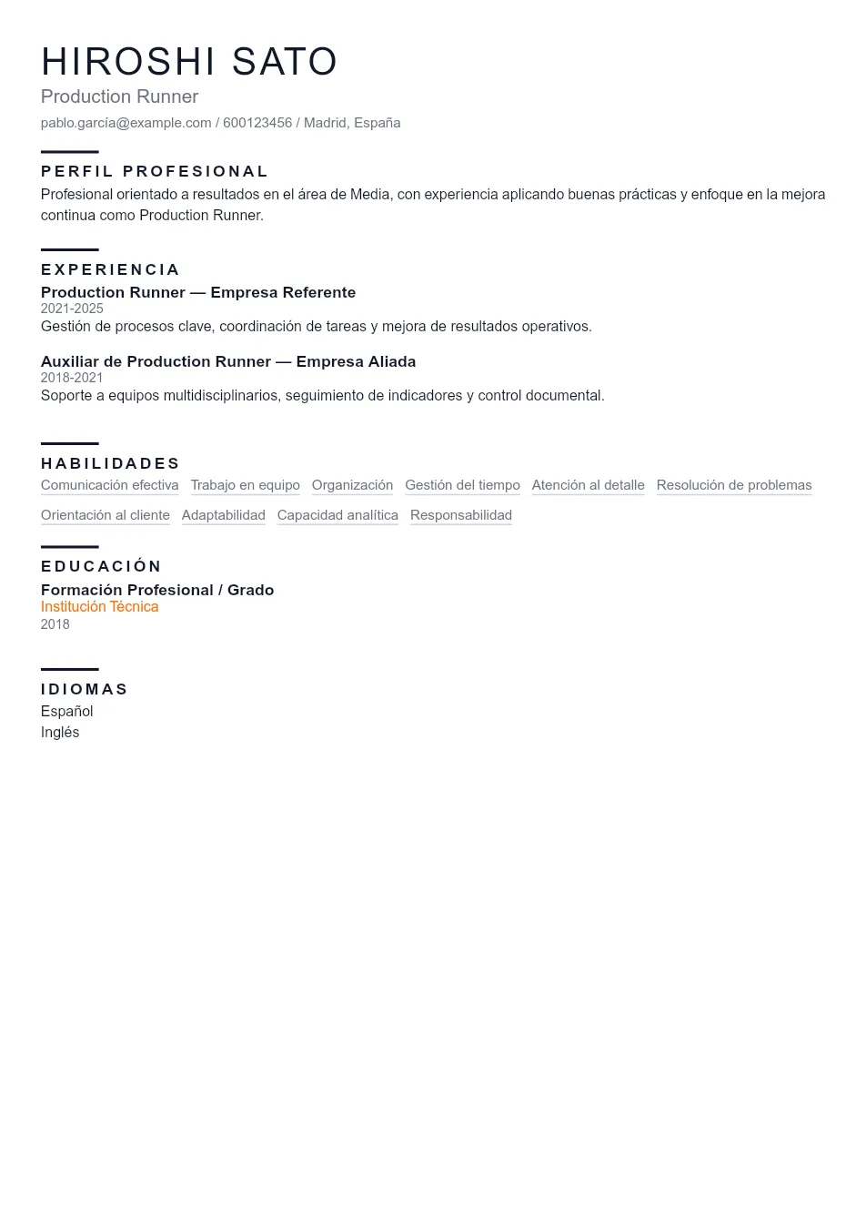 Ejemplo de CV de Production Runner CV Example - Professional Resume Template