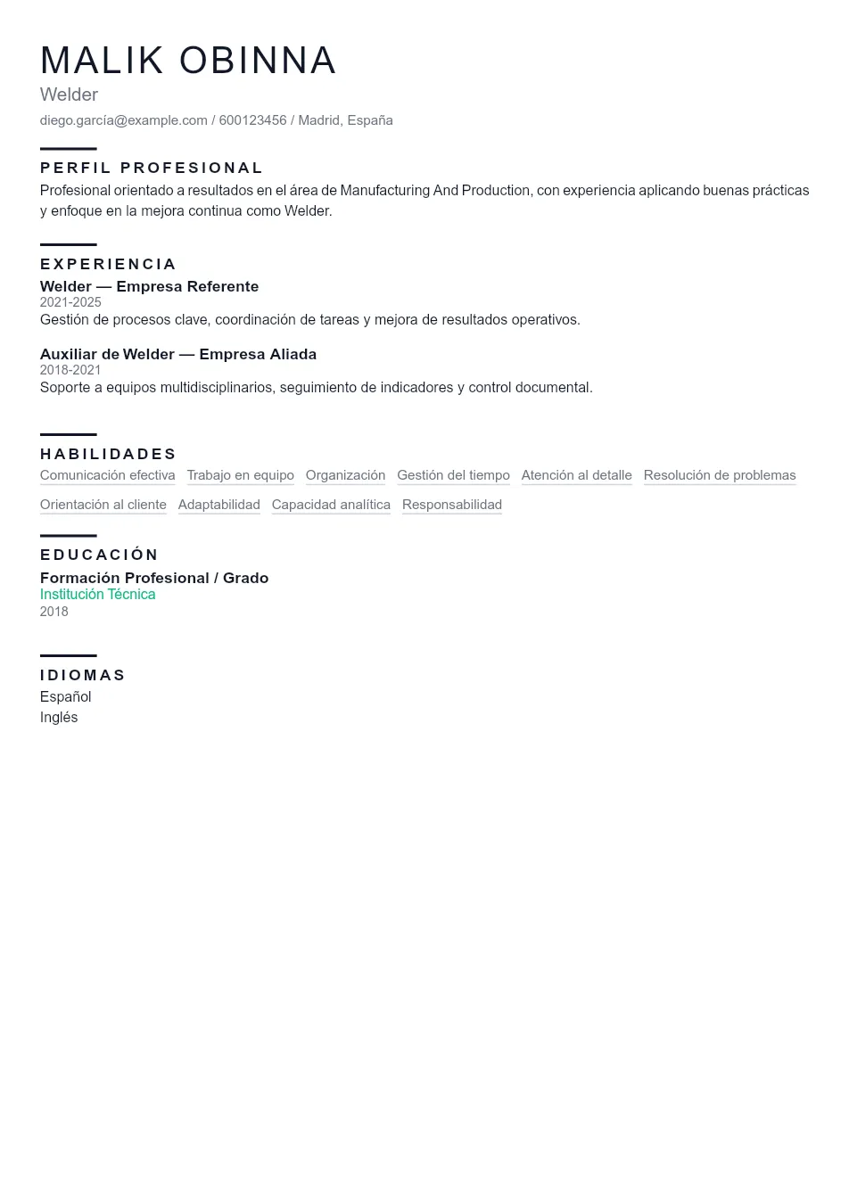Ejemplo de CV de Welder CV Example - Professional Resume Template